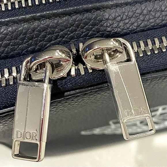 DIOR X AIR JORDAN 2020 Air Dior Wing Logo Zip-Around Crossbody Bag Navy - Picture 6 of 16